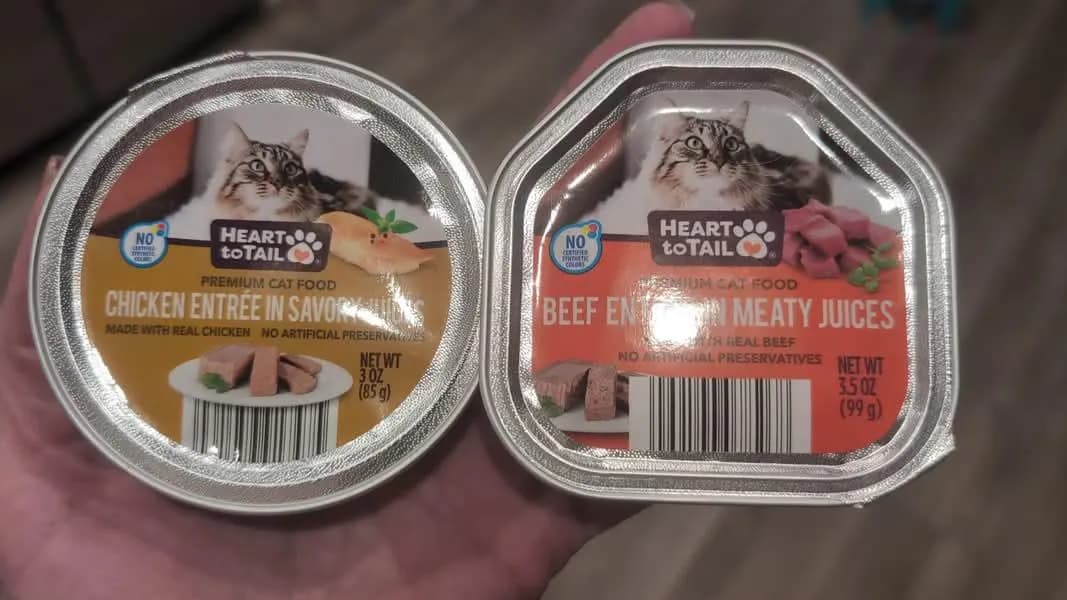 Heart to Total cat food — 3.5oz to 3oz