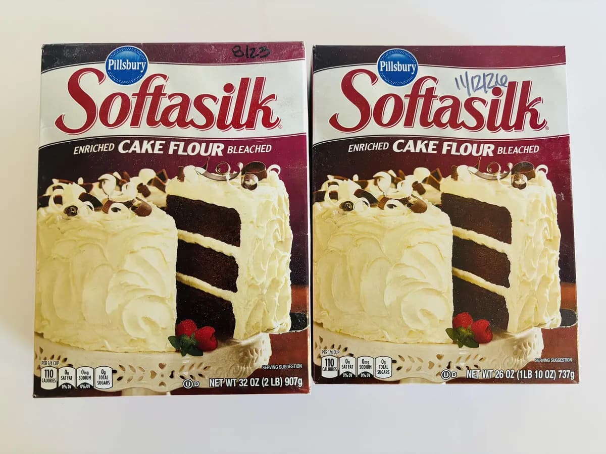 Softasilk Cake Flour — 32oz to 26oz