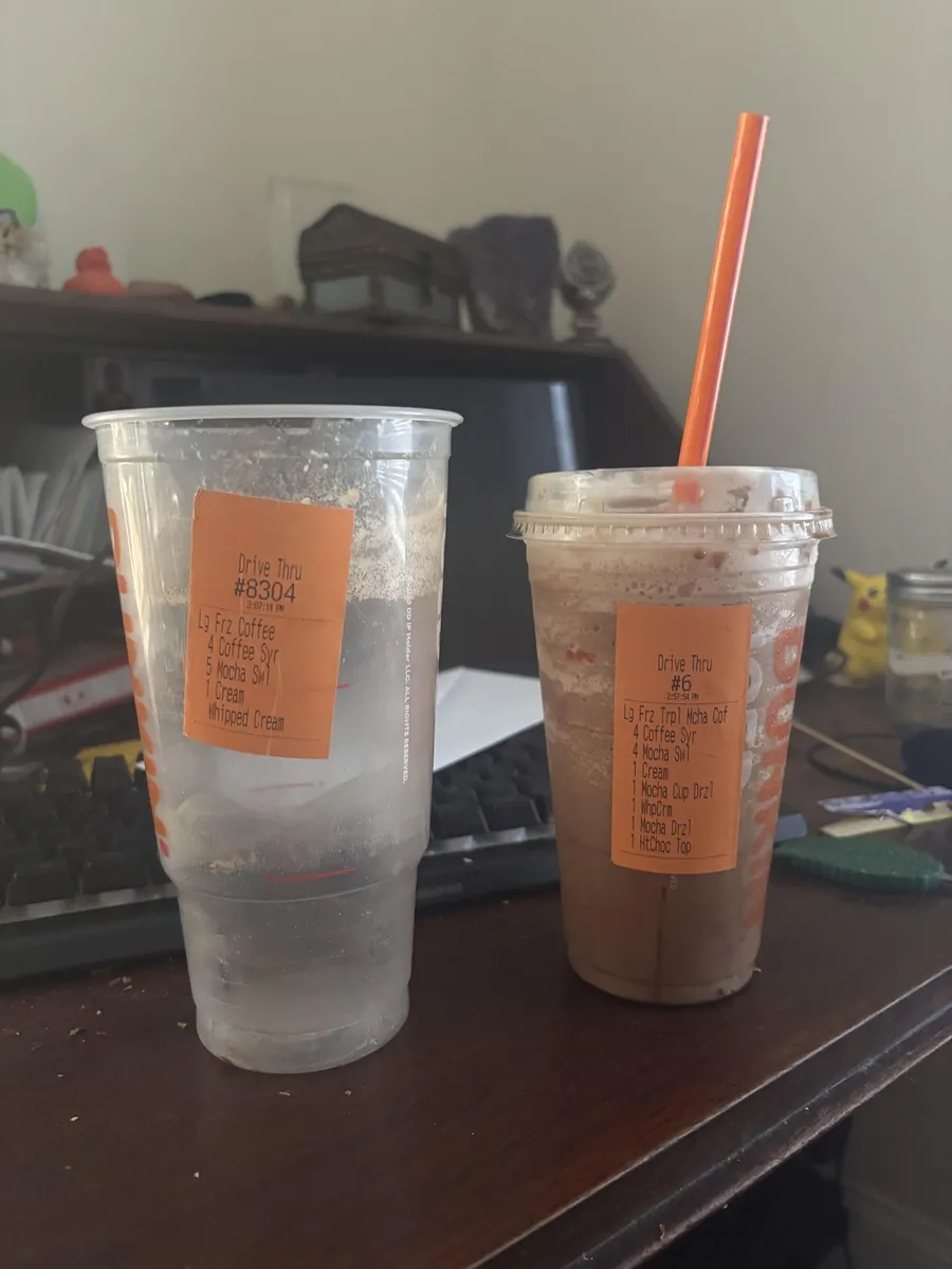 Dunkin' Large Frozen Coffee