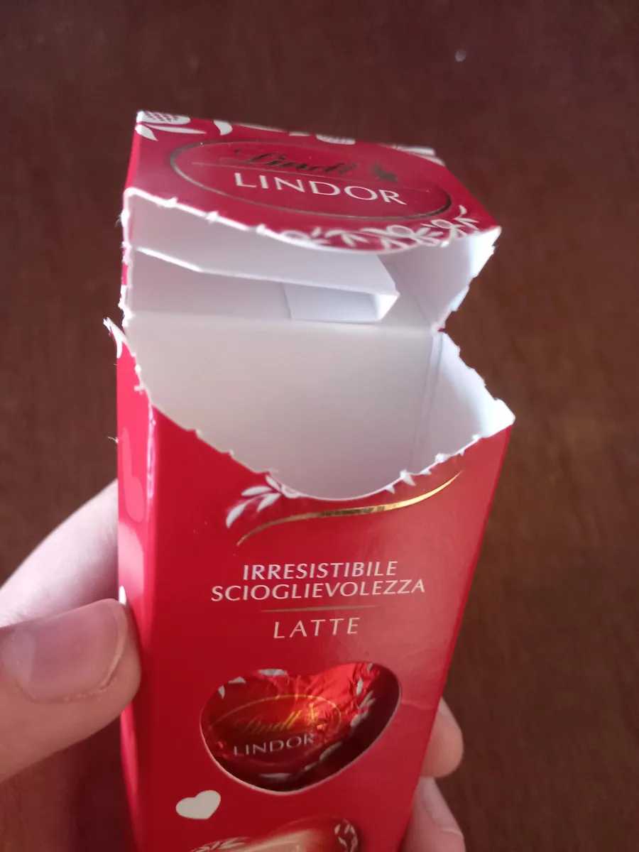 Lindor Chocolates — 5ct to 4ct