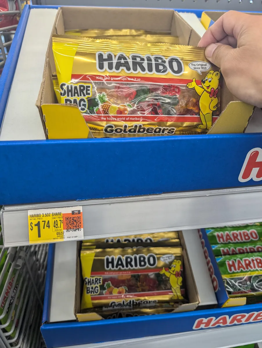 Haribo Share size gummy bears package photo