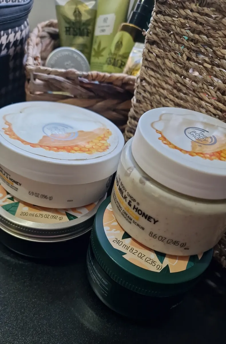 The Body Shop Body Butter & Exfoliating Scrub — 240ml to 200ml