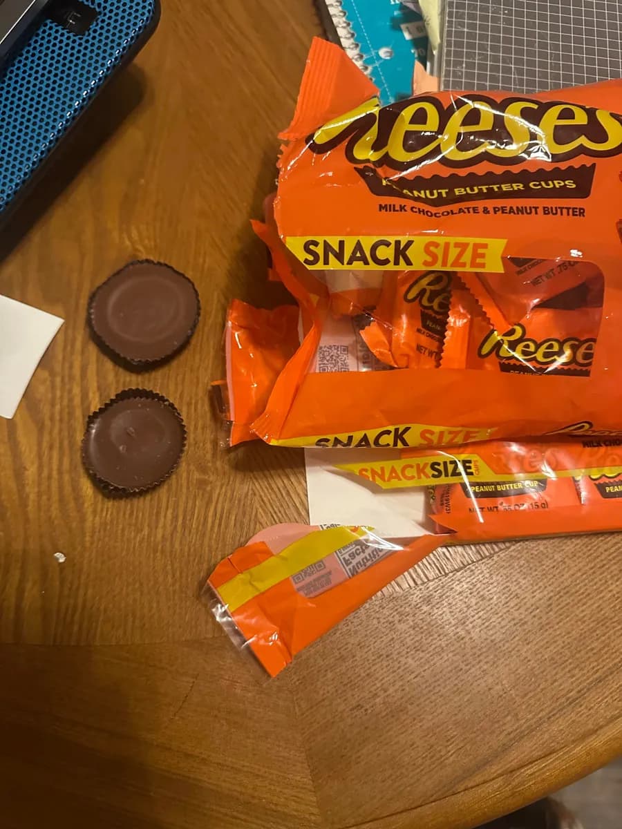 Hershey Reese's Snack Size — 31g to 21g