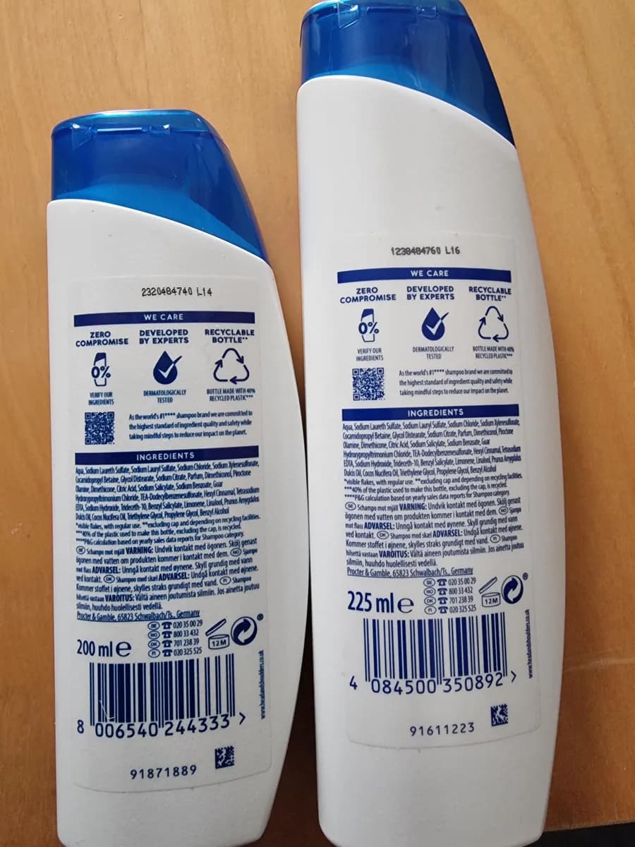 Head & Shoulders Head & Shoulders shampoo package photo
