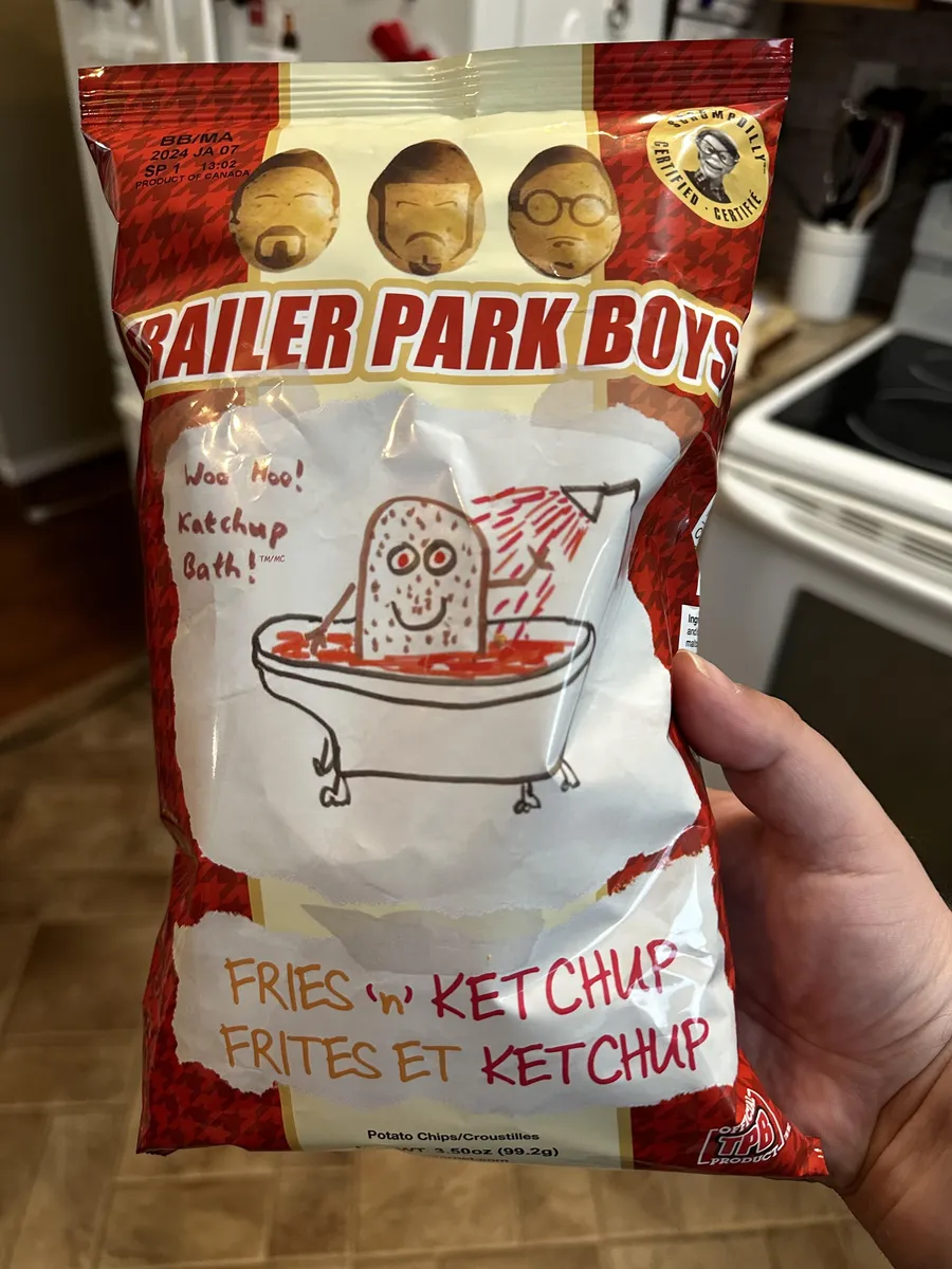 Trailer Park Boys Ketchup Chips — 99.2g to 85g
