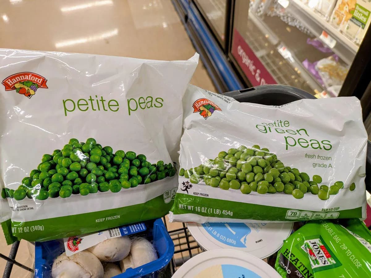 Hannaford Frozen Vegetables — 16oz to 12oz